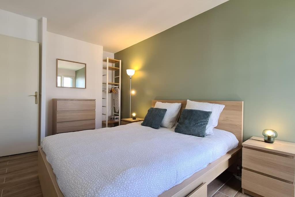 Appt 80M², 13 P, Disneyland, Fibre, 2 Parkings Chessy  Exteriör bild
